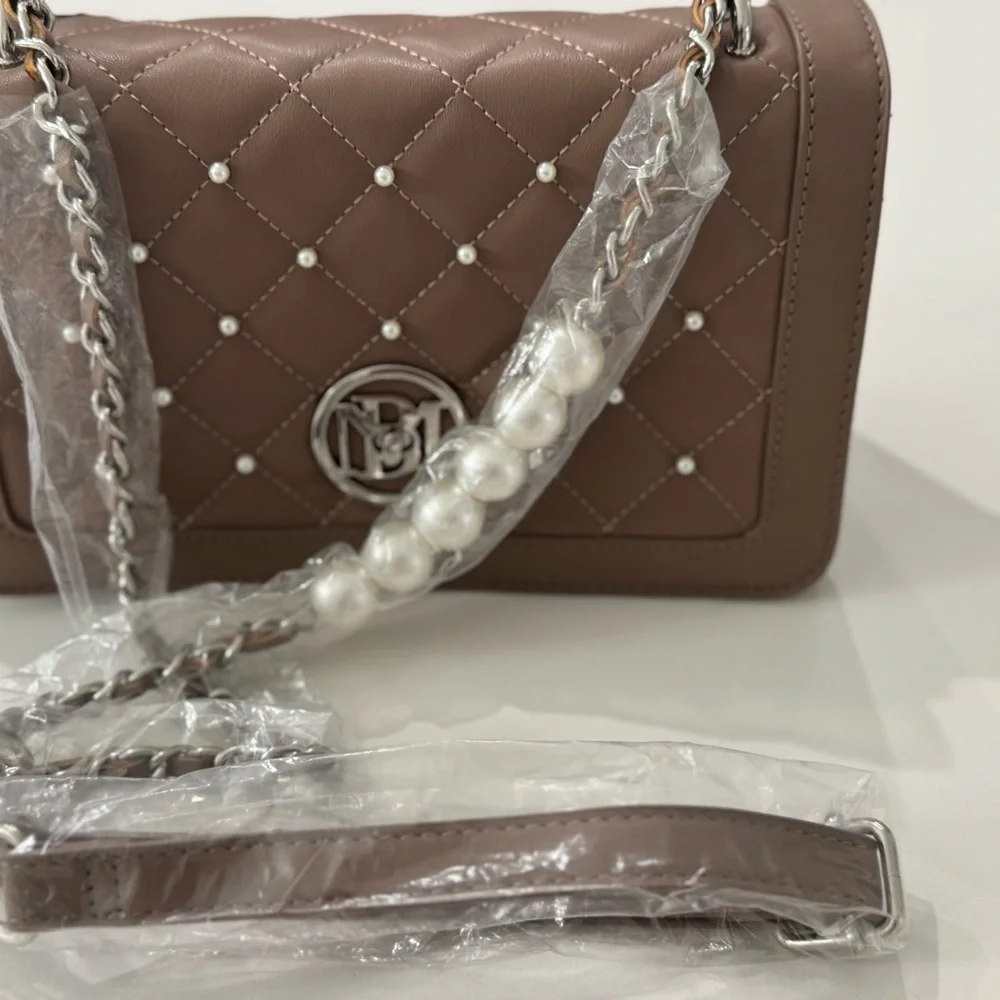 Badgley Mischka Light Brown Quilted Pearl Crossbody Bag